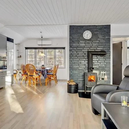 Agneta - 750m From The Sea By Interhome בית נופש *